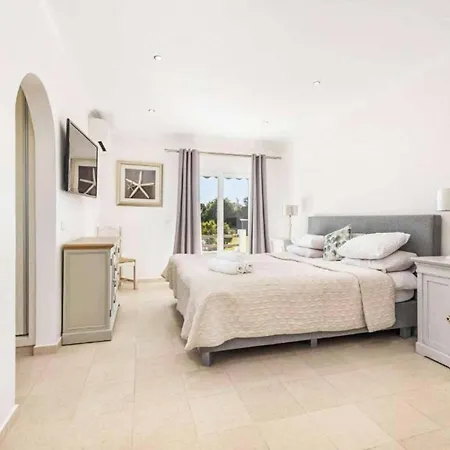 Casa Jardim *