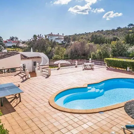 Casa Jardim Loule